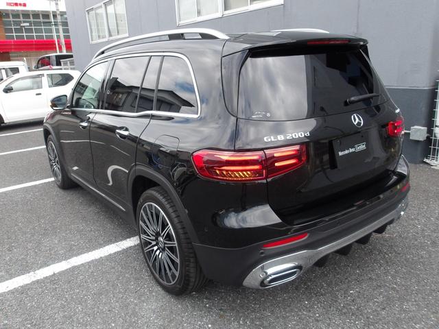 ＧＬＢ ＧＬＢ２００ｄ　４マチック　ＡＭＧラインパッケージ　認定保証２年・禁煙車・ワンオーナー・パノラミックルーフ・自動開閉テールゲート・アンビエントライト・３６０度カメラ・コスモスブラック・（２５０２）（12枚目）