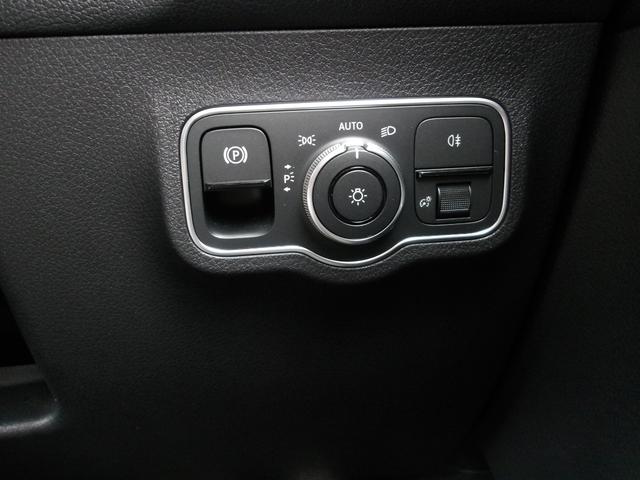 ＧＬＢ ＧＬＢ２００ｄ　４マチック　ＡＭＧラインパッケージ　認定保証２年・禁煙車・ワンオーナー・パノラミックルーフ・自動開閉テールゲート・アンビエントライト・３６０度カメラ・コスモスブラック・（２５０２）（69枚目）