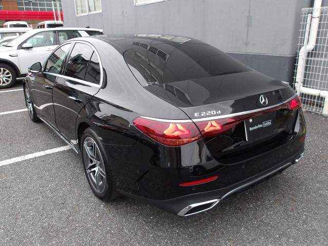 Eクラス E220d アバンギャルド AMGラインパッケージ 認定保証2年・禁煙車・ワンオーナー・レザーエクスクルーシブパッケージ・デジタルインテリアパッケージ・アドバンスドパッケージ・オブシディアンブラック・(2401)(14枚目)
