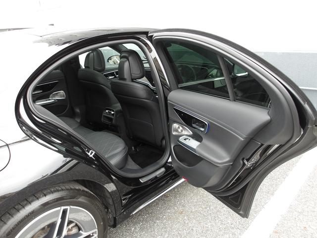 Eクラス E220d アバンギャルド AMGラインパッケージ 認定保証2年・禁煙車・ワンオーナー・レザーエクスクルーシブパッケージ・デジタルインテリアパッケージ・アドバンスドパッケージ・オブシディアンブラック・(2401)(50枚目)