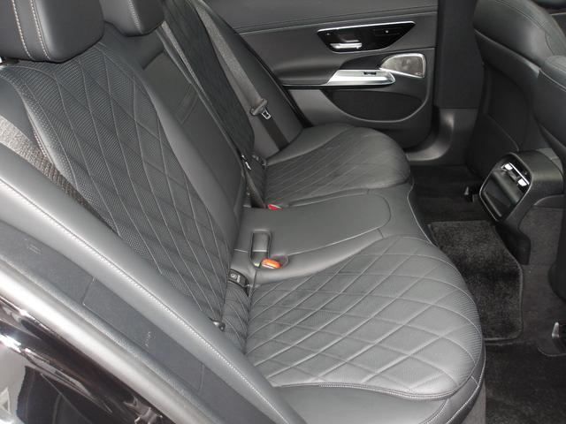 Eクラス E220d アバンギャルド AMGラインパッケージ 認定保証2年・禁煙車・ワンオーナー・レザーエクスクルーシブパッケージ・デジタルインテリアパッケージ・アドバンスドパッケージ・オブシディアンブラック・(2401)(51枚目)