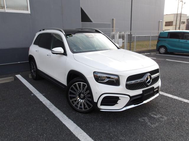 GLB GLB200d 4マチック AMGラインパッケージ 認定保証2年・禁煙車・ワンオーナー・パノラミックルーフ・ポーラホワイト・フットトランクオープナー・アンビエントライト・360度カメラ・(2502)((11枚目)