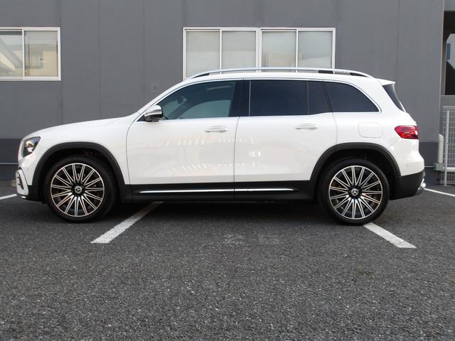 GLB GLB200d 4マチック AMGラインパッケージ 認定保証2年・禁煙車・ワンオーナー・パノラミックルーフ・ポーラホワイト・フットトランクオープナー・アンビエントライト・360度カメラ・(2502)((14枚目)