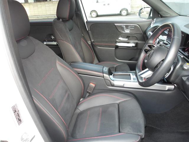 GLB GLB200d 4マチック AMGラインパッケージ 認定保証2年・禁煙車・ワンオーナー・パノラミックルーフ・ポーラホワイト・フットトランクオープナー・アンビエントライト・360度カメラ・(2502)((43枚目)