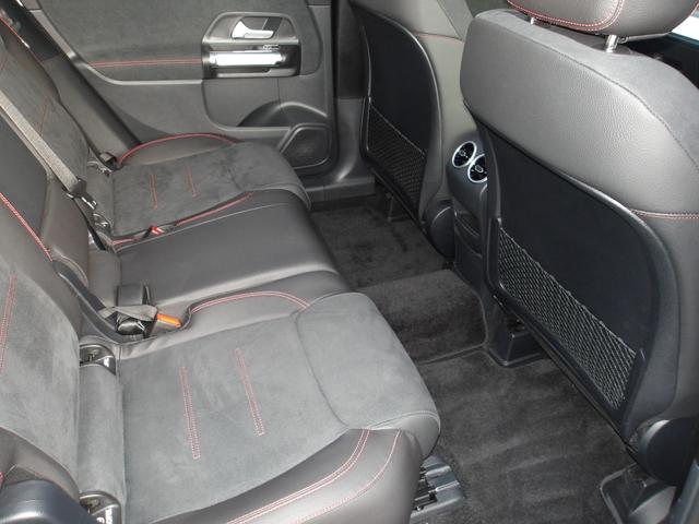 GLB GLB200d 4マチック AMGラインパッケージ 認定保証2年・禁煙車・ワンオーナー・パノラミックルーフ・ポーラホワイト・フットトランクオープナー・アンビエントライト・360度カメラ・(2502)((46枚目)
