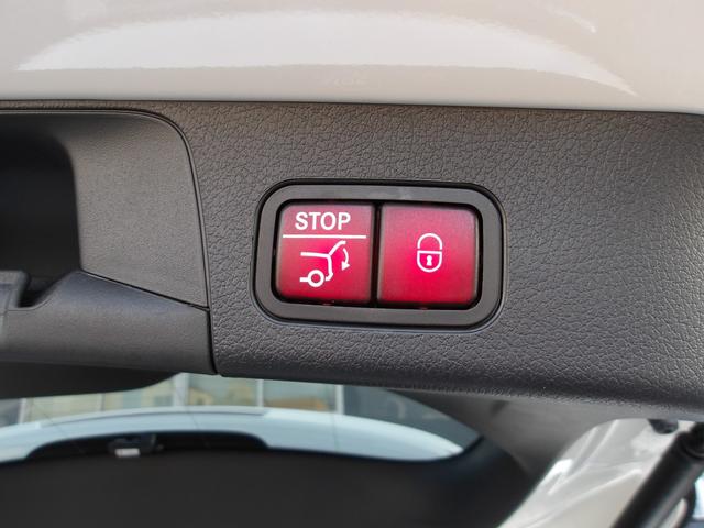 GLB GLB200d 4マチック AMGラインパッケージ 認定保証2年・禁煙車・ワンオーナー・パノラミックルーフ・ポーラホワイト・フットトランクオープナー・アンビエントライト・360度カメラ・(2502)((54枚目)