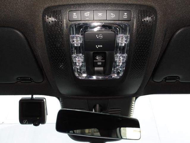 GLB GLB200d 4マチック AMGラインパッケージ 認定保証2年・禁煙車・ワンオーナー・パノラミックルーフ・ポーラホワイト・フットトランクオープナー・アンビエントライト・360度カメラ・(2502)((63枚目)