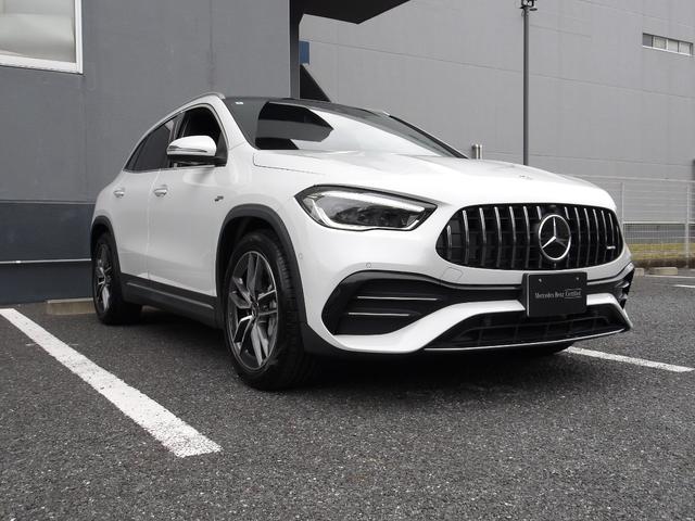 GLAクラス GLA35 4マチック 認定保証2年・禁煙車・パノラミックルーフ・アドバンスドパッケージ・AMGパフォーマンスパッケージ・デジタルホワイト・(2302)(11枚目)