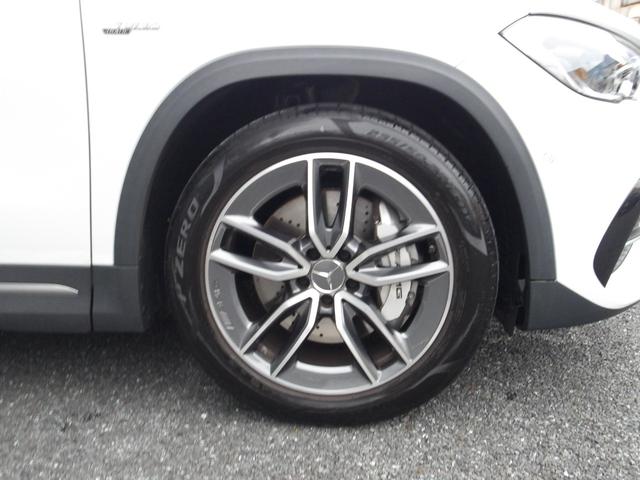 GLAクラス GLA35 4マチック 認定保証2年・禁煙車・パノラミックルーフ・アドバンスドパッケージ・AMGパフォーマンスパッケージ・デジタルホワイト・(2302)(18枚目)