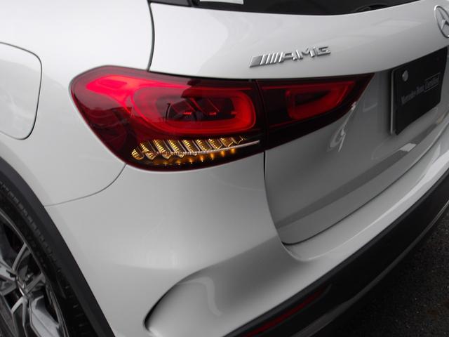 GLAクラス GLA35 4マチック 認定保証2年・禁煙車・パノラミックルーフ・アドバンスドパッケージ・AMGパフォーマンスパッケージ・デジタルホワイト・(2302)(24枚目)