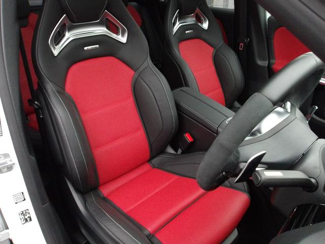 GLAクラス GLA35 4マチック 認定保証2年・禁煙車・パノラミックルーフ・アドバンスドパッケージ・AMGパフォーマンスパッケージ・デジタルホワイト・(2302)(50枚目)