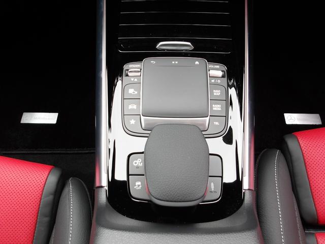 GLAクラス GLA35 4マチック 認定保証2年・禁煙車・パノラミックルーフ・アドバンスドパッケージ・AMGパフォーマンスパッケージ・デジタルホワイト・(2302)(66枚目)