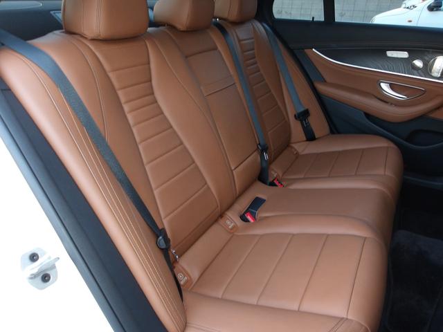 Eクラス E300 スポーツ 認定保証2年・禁煙車・パノラミックルーフ・パノラミックルーフ・エクスクルーシブパッケージ・AIRMATICDCサスペンション・ダイヤモンドホワイト・(2101)(42枚目)