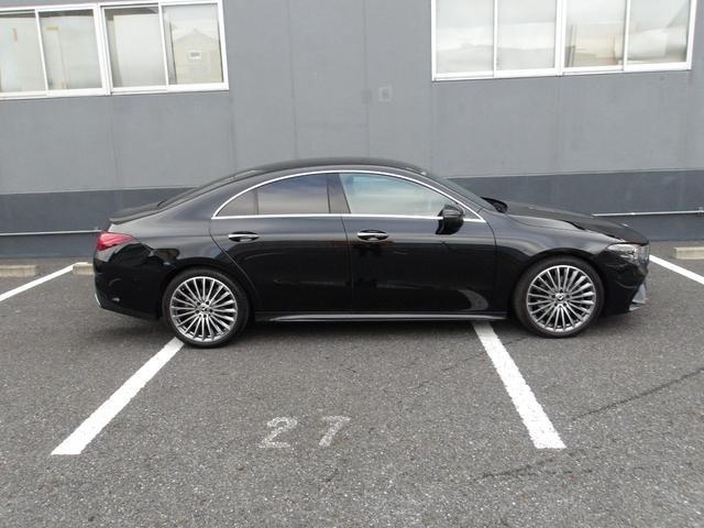 メルセデス・ベンツ正規ディーラー　株式会社シュテルン墨田のお車をご覧頂きありがとうございます。川口店・墨田店の２支店の中からお客様のご希望にあった１台をご案内させて頂きます。