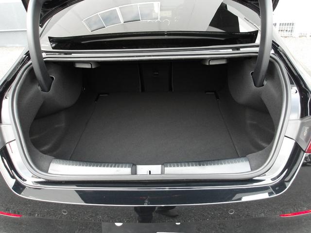 ２４時間ツーリングサポート：万一のトラブルには、「２４時間ツーリングサポート」が対応致します。バッテリー上がりやスペアタイヤの交換、レッカーや代替交通機関の対応まで安心サポート（※保障期間のみ）