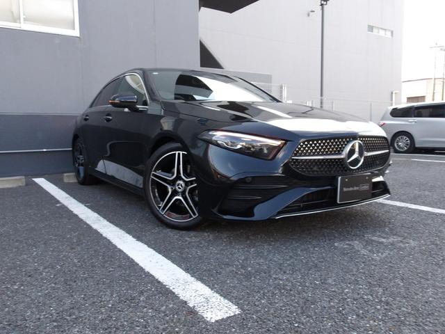 Aクラスセダン A180セダン AMGラインパッケージ 認定保証2年・禁煙車・コスモスブラック・フットトランクオープナー・アンビエントライト・AMGライン・純正ドライブレコーダー前後・(2502)(12枚目)
