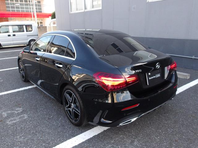 Aクラスセダン A180セダン AMGラインパッケージ 認定保証2年・禁煙車・コスモスブラック・フットトランクオープナー・アンビエントライト・AMGライン・純正ドライブレコーダー前後・(2502)(16枚目)