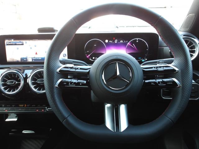 Aクラスセダン A180セダン AMGラインパッケージ 認定保証2年・禁煙車・コスモスブラック・フットトランクオープナー・アンビエントライト・AMGライン・純正ドライブレコーダー前後・(2502)(39枚目)