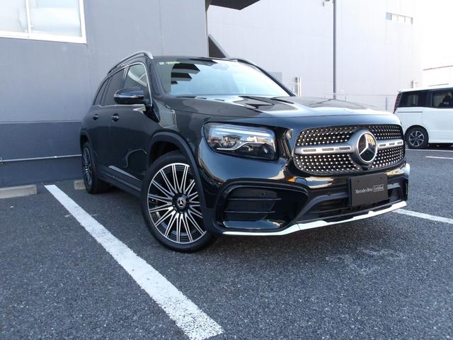 GLB GLB200d 4マチック AMGラインパッケージ 後期・認定保証2年・禁煙車・パノラミックルーフ・アンビエントライト・コスモスブラック・自動開閉テールゲート・純正ドライブレコーダー前後・(2401)(4枚目)