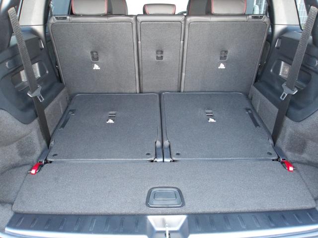 GLB GLB200d 4マチック AMGラインパッケージ 後期・認定保証2年・禁煙車・パノラミックルーフ・アンビエントライト・コスモスブラック・自動開閉テールゲート・純正ドライブレコーダー前後・(2401)(57枚目)