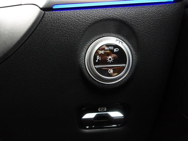 Ｃクラス Ｃ２２０ｄアバンギャルド　ＡＭＧラインパッケージ　認定保証２年・パノラミックルーフ・セーフティビジョンパッケージ・３６０度カメラ・ヘッドアップディスプレイ・フットトランクオープナー・アンビエントライト・（２５０１）（65枚目）