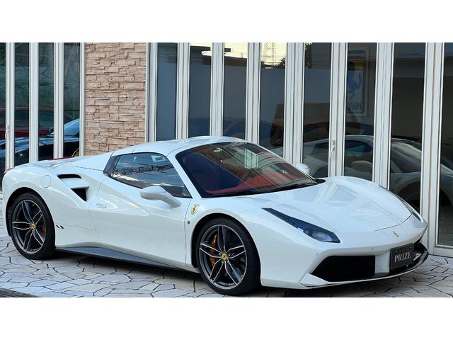 ４８８スパイダー ベースグレード　正規Ｄ車　オプション７３０　タイヤ新品交換　カプリスト製カーボンエンジンフード（18枚目）