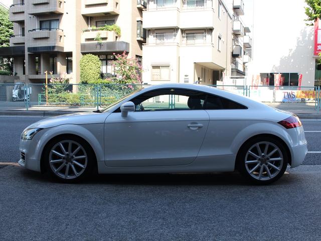 2.0TFSI クワトロ 禁煙車両 ビルシュタイン車高調 クルーズコントロール 純正18AW バイキセノンヘッドライト LEDポジショニングライト LEDライセンスプレート 純正ナビフルセグTV Bluetooth ETC(5枚目)