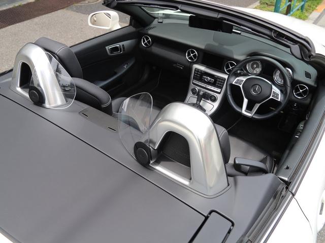 ＳＬＫ ＳＬＫ２００ブルーエフィシェンシー　トレンド　禁煙車　レザーパッケージ　エアスカーフ　本革シート　シートヒーター　トランクリッドスポイラーリップ　バイキセノンヘッドライト　ＬＥＤリアコンビネーションランプ　パドルシフト　ＣＯＭＡＮＤシステム（15枚目）