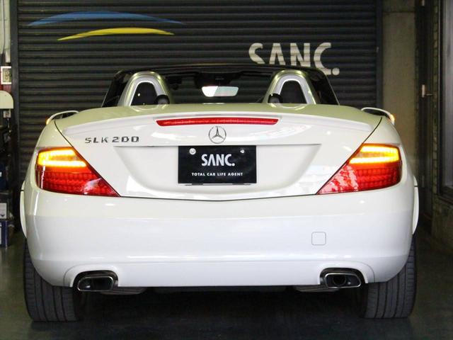 ＳＬＫ ＳＬＫ２００ブルーエフィシェンシー　トレンド　禁煙車　レザーパッケージ　エアスカーフ　本革シート　シートヒーター　トランクリッドスポイラーリップ　バイキセノンヘッドライト　ＬＥＤリアコンビネーションランプ　パドルシフト　ＣＯＭＡＮＤシステム（71枚目）