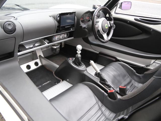 エリーゼ Ｓ　禁煙車　サクラム製サイレンサー　スポーツパック　ツーリングパック　クルーズコントロール　ＨＤＤナビゲーションＴＶ　バックカメラ　キセノンライト　ドライブレコーダー　レーダー探知機　ＪＡＥナンバーステー（46枚目）