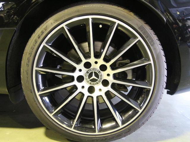 ＳＬＣ ＳＬＣ２００　スポーツ　禁煙車　マジックスカイコントロールパノラミックバリオルーフ　パナメリカーナグリル　カーボンミラートランクカーボンスポイラー　レーダーセーフティパッケージ　ハイグロスブラック１８ＡＷ　ドライブレコーダー（23枚目）