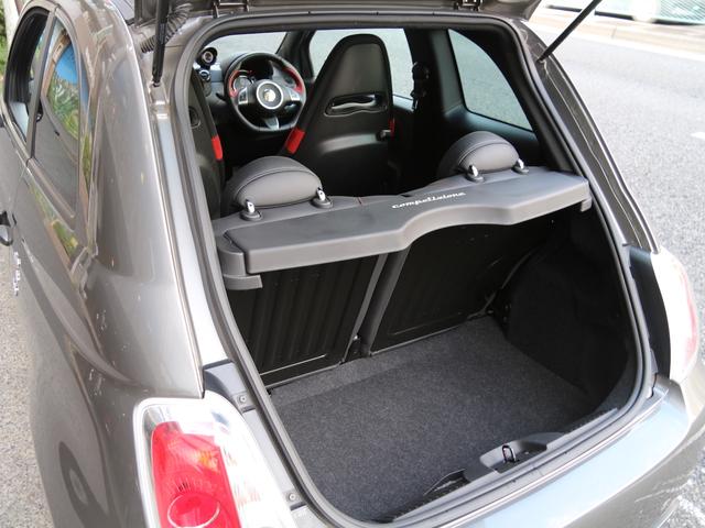 アバルト595 コンペティツィオーネ 禁煙車 7V型ワイドVGA地上デジタルTVナビ バックカメラ 純正オプションドライブレコーダー アームレスト キセノンヘッドライト ブレンボ製4ポッドフロントブレーキキャリパー 純正17インチAW(16枚目)