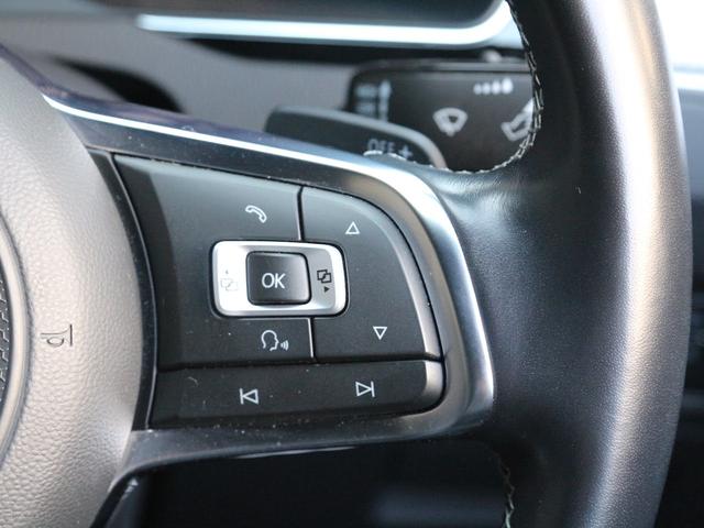 アルテオン Ｒライン　４モーションアドバンス　禁煙車　ナパレザーシート　運転席シートマッサージ機能　前後シートヒーター　アドバンス専用２０ＡＷ　　ヘッドアップディスプレイ　前後タイプドライブレコーダー　ルームミラー一体型レーダー探知機　純正ナビ（36枚目）