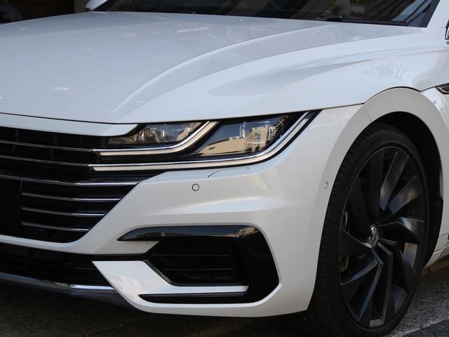 アルテオン Ｒライン　４モーションアドバンス　禁煙車　ナパレザーシート　運転席シートマッサージ機能　前後シートヒーター　アドバンス専用２０ＡＷ　　ヘッドアップディスプレイ　前後タイプドライブレコーダー　ルームミラー一体型レーダー探知機　純正ナビ（66枚目）