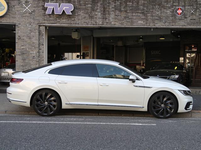 アルテオン Ｒライン　４モーションアドバンス　禁煙車　ナパレザーシート　運転席シートマッサージ機能　前後シートヒーター　アドバンス専用２０ＡＷ　　ヘッドアップディスプレイ　前後タイプドライブレコーダー　ルームミラー一体型レーダー探知機　純正ナビ（69枚目）