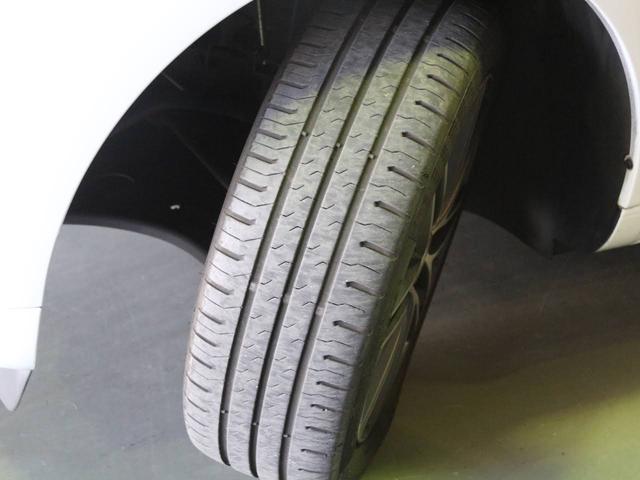 スマートフォーツーカブリオ ホワイトブラウン エディション 禁煙 ストラーダ製9インチフローティングナビ フルセグTV DVD再生 Bカメ 黒茶ハーフレザーシート シートヒーター ブラウンダッシュボード&ドアトリム 全国30台限定(26枚目)