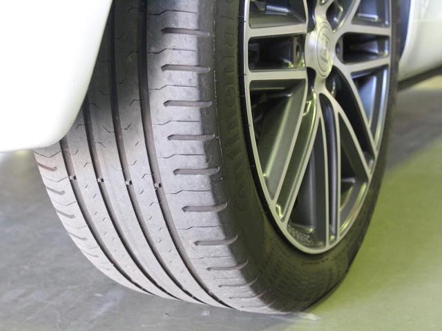 スマートフォーツーカブリオ ホワイトブラウン エディション 禁煙 ストラーダ製9インチフローティングナビ フルセグTV DVD再生 Bカメ 黒茶ハーフレザーシート シートヒーター ブラウンダッシュボード&ドアトリム 全国30台限定(27枚目)