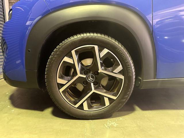 Ｃ３ エアクロス シャインパック　１オーナー　禁煙　ナビゲーションシステム　バックカメラ　パノラミックサンルーフ　グリップコントロール　１７インチアロイホイール　ＨｉＦｉスピーカー　クルーズコントロール　アドバンストコンフォートシート（14枚目）