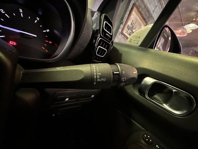 Ｃ３ エアクロス シャインパック　１オーナー　禁煙　ナビゲーションシステム　バックカメラ　パノラミックサンルーフ　グリップコントロール　１７インチアロイホイール　ＨｉＦｉスピーカー　クルーズコントロール　アドバンストコンフォートシート（28枚目）