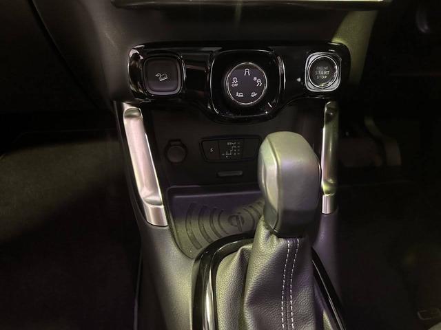 Ｃ３ エアクロス シャインパック　１オーナー　禁煙　ナビゲーションシステム　バックカメラ　パノラミックサンルーフ　グリップコントロール　１７インチアロイホイール　ＨｉＦｉスピーカー　クルーズコントロール　アドバンストコンフォートシート（32枚目）