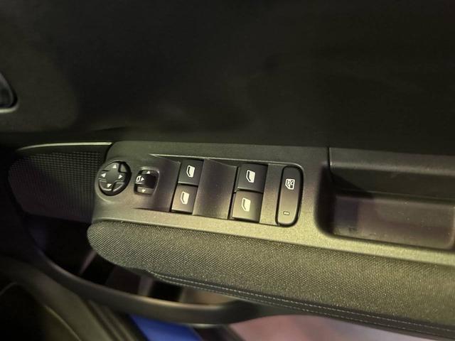 Ｃ３ エアクロス シャインパック　１オーナー　禁煙　ナビゲーションシステム　バックカメラ　パノラミックサンルーフ　グリップコントロール　１７インチアロイホイール　ＨｉＦｉスピーカー　クルーズコントロール　アドバンストコンフォートシート（52枚目）