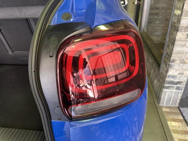 Ｃ３ エアクロス シャインパック　１オーナー　禁煙　ナビゲーションシステム　バックカメラ　パノラミックサンルーフ　グリップコントロール　１７インチアロイホイール　ＨｉＦｉスピーカー　クルーズコントロール　アドバンストコンフォートシート（58枚目）