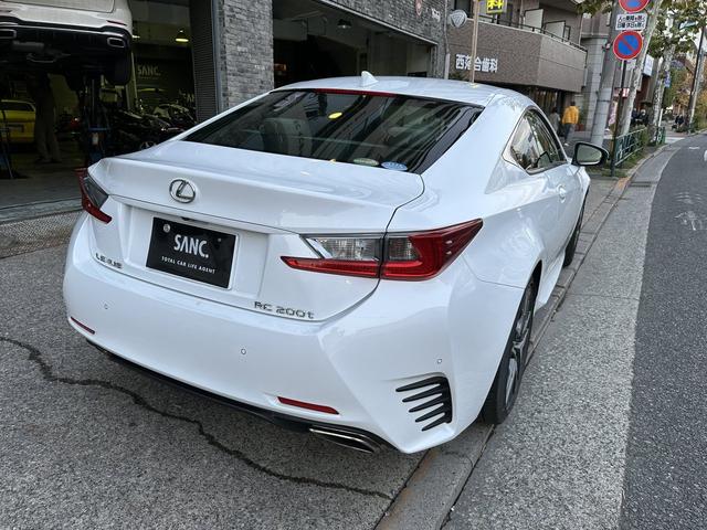 RC RC200t Fスポーツ 禁煙車 Fスポーツ専用スピンドルグリル スポーツサスペンション パフォーマンスダンパー Fスポーツ専用19インチアルミホイール LEDヘッドランプ Fスポーツ専用TFT液晶メーター 専用スポーツシート(5枚目)