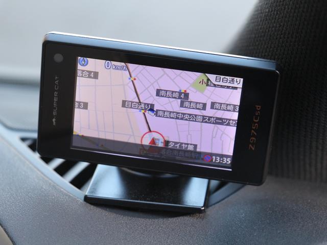 TT RSプラスクーペ ベースグレード 禁煙車 5アームローターアルミホイールブラック&レッド ウイングタイプリヤスポイラー RSスポーツサスペンション スポーツシート シートヒーター バイキセノンヘッドライト LEDポジショニングライト(4枚目)