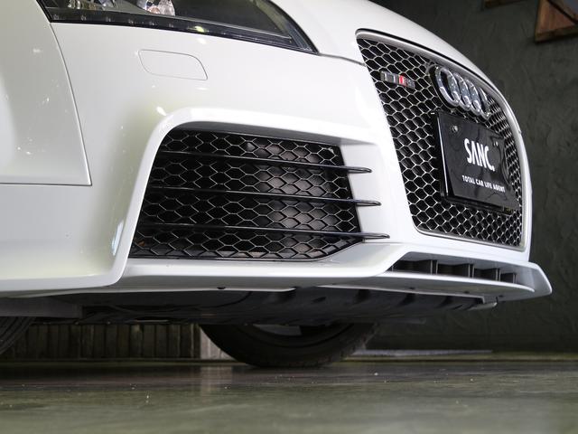 TT RSプラスクーペ ベースグレード 禁煙車 5アームローターアルミホイールブラック&レッド ウイングタイプリヤスポイラー RSスポーツサスペンション スポーツシート シートヒーター バイキセノンヘッドライト LEDポジショニングライト(77枚目)