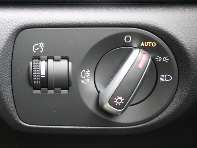 RS Q3 ベースグレード 禁煙車 パノラマガラスサンルーフ 本革ダイヤモンドステッチング シートヒーター 5アームローターデザインマットブラック20インチアルミホイール BOSEサラウンドサウンドシステム MMI3GPlus(37枚目)