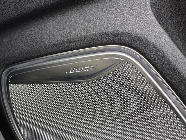 RS Q3 ベースグレード 禁煙車 パノラマガラスサンルーフ 本革ダイヤモンドステッチング シートヒーター 5アームローターデザインマットブラック20インチアルミホイール BOSEサラウンドサウンドシステム MMI3GPlus(41枚目)