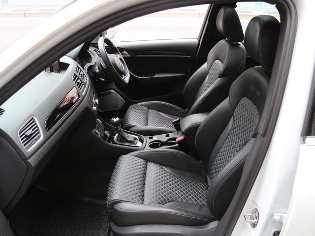 RS Q3 ベースグレード 禁煙車 パノラマガラスサンルーフ 本革ダイヤモンドステッチング シートヒーター 5アームローターデザインマットブラック20インチアルミホイール BOSEサラウンドサウンドシステム MMI3GPlus(51枚目)