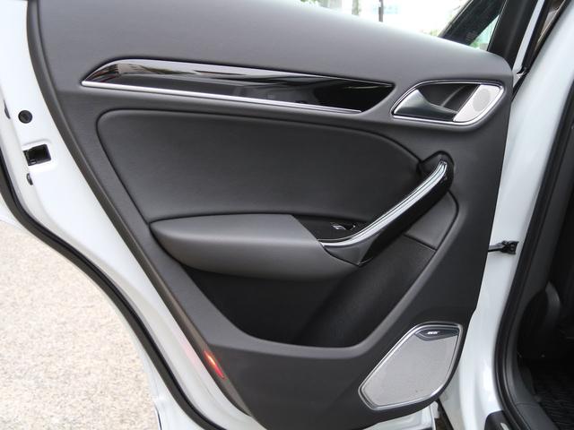 RS Q3 ベースグレード 禁煙車 パノラマガラスサンルーフ 本革ダイヤモンドステッチング シートヒーター 5アームローターデザインマットブラック20インチアルミホイール BOSEサラウンドサウンドシステム MMI3GPlus(56枚目)