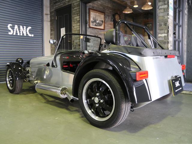 セブン170 SEVEN 170R LEDヘッドライト LEDリアライト スポーツサスペンションパック LSD Momoステアリングホイール カーボンダッシュボード 4点式レースハーネス ポリッシュドエキゾースト(3枚目)